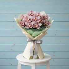 Букет цветов из:  Орхидеи и Розы в Супонево Брянская область