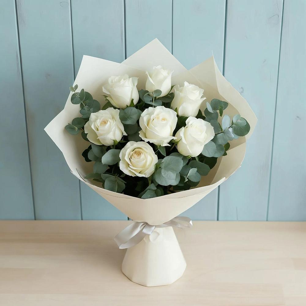 Букет Белые розы в Эвкалипте в Супонево Брянская область