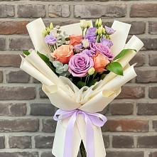 Букет цветов из:  Лизиантусы и Розы в Супонево Брянская область