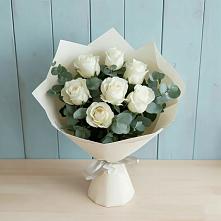 Букет Белые розы в Эвкалипте в Супонево Брянская область